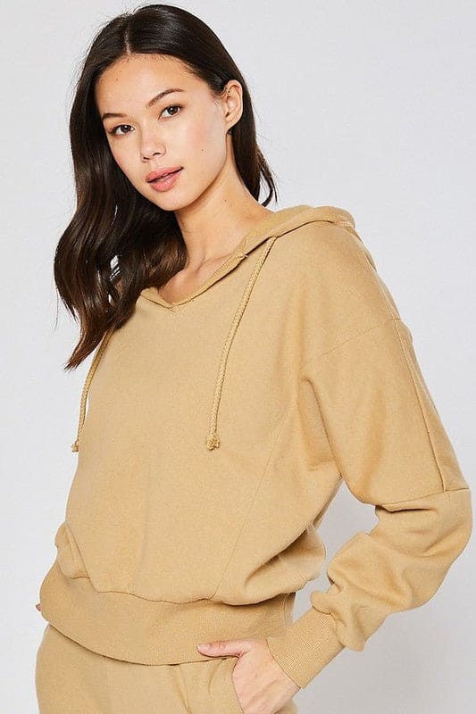 COTTON TERRY SPLIT-NECK HOODIE * Lightweight and Soft Cotton Terry * Adjustable Drawstring Waist * Long Sleeve Banded Cuff & Hem * Match with PA530 - Pre-Washed for a no-shrink true fit. MODEL: 5'7